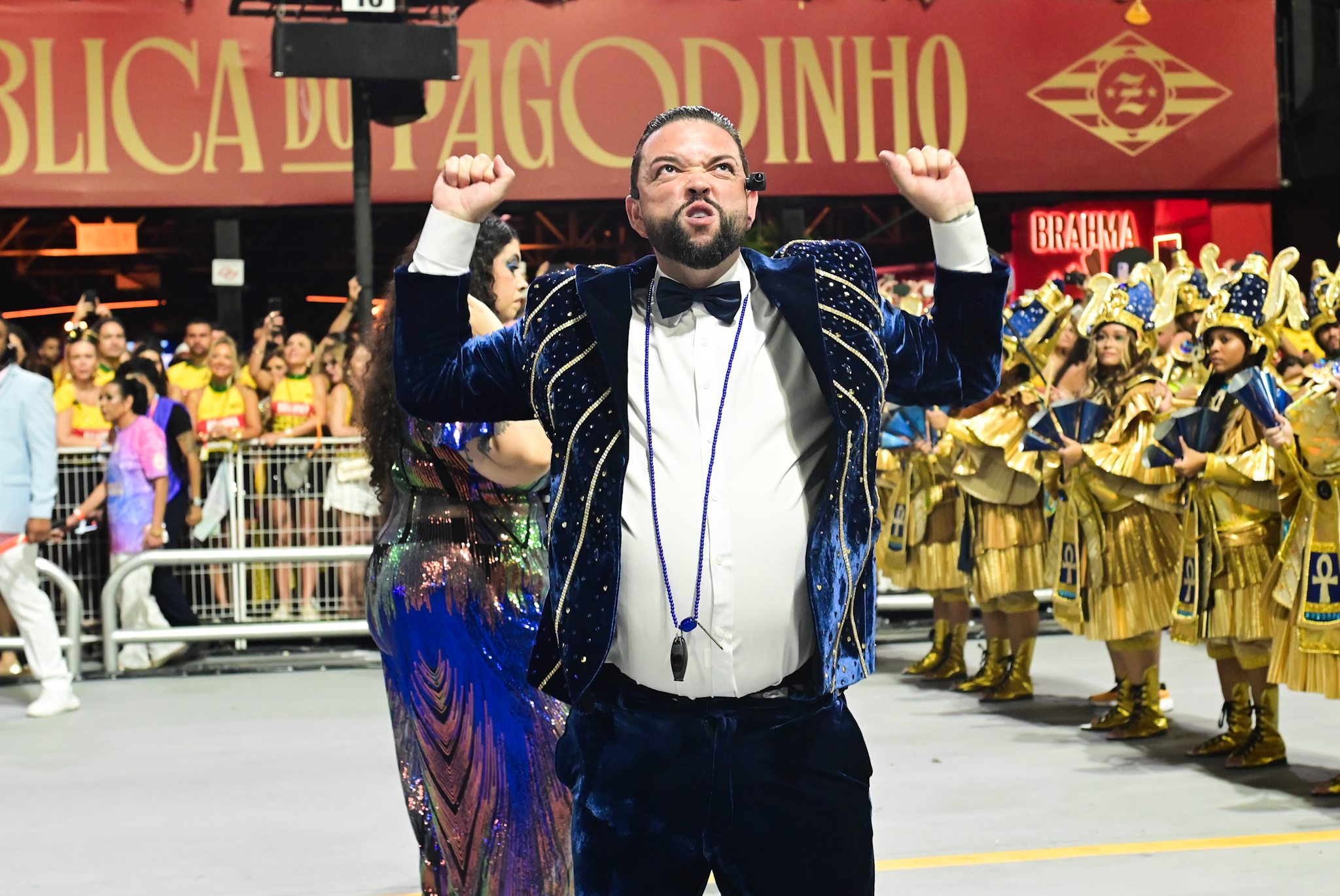 Rosas de Ouro (Desfile 26)